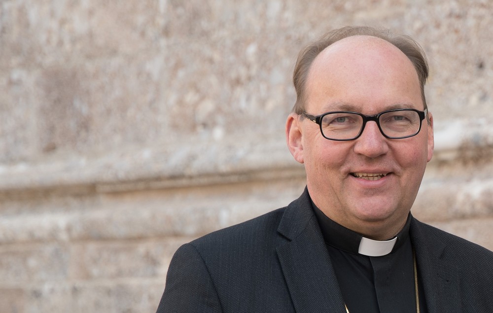 Glettler: Homosexuelle haben Heimatrecht in der Kirche / Diözese Innsbruck / Sigl Glettler: Homosexuelle haben Heimatrecht in der Kirche