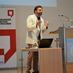 Prof. Reinhard C. Heinisch