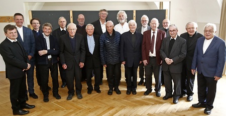 Marketz bei Jubiläumsmesse: Priester sind Licht- und Hoffnungsbringer