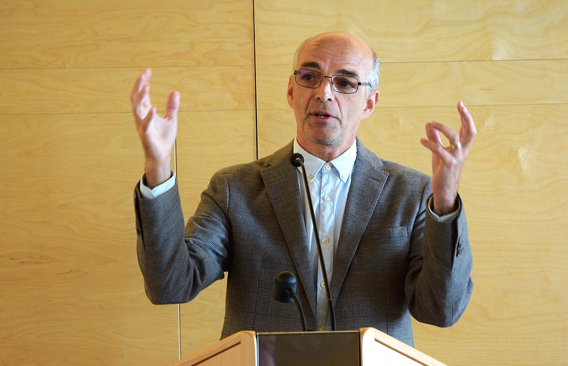 Prof. Peter Ebenbauer